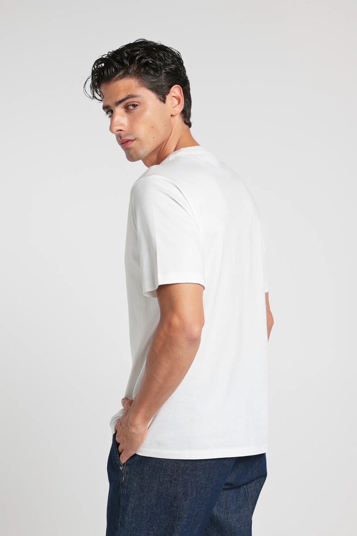 #colore_bianco