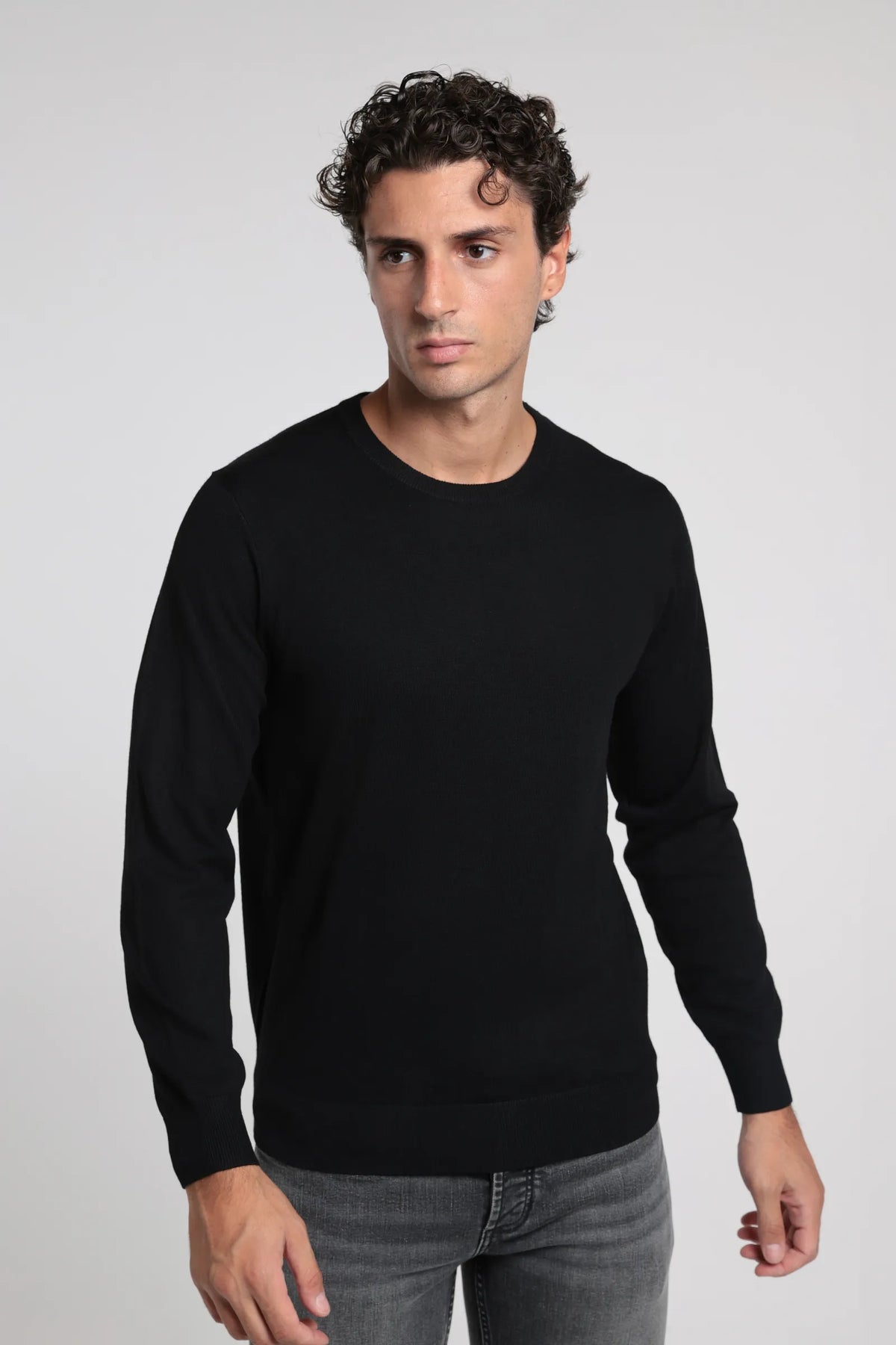 #colore_nero