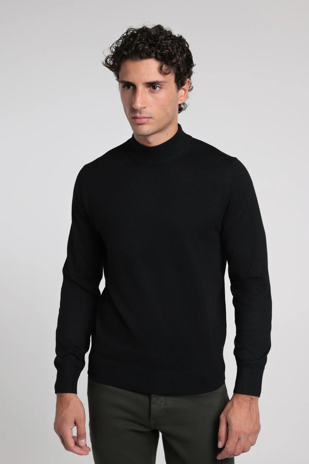 #colore_nero