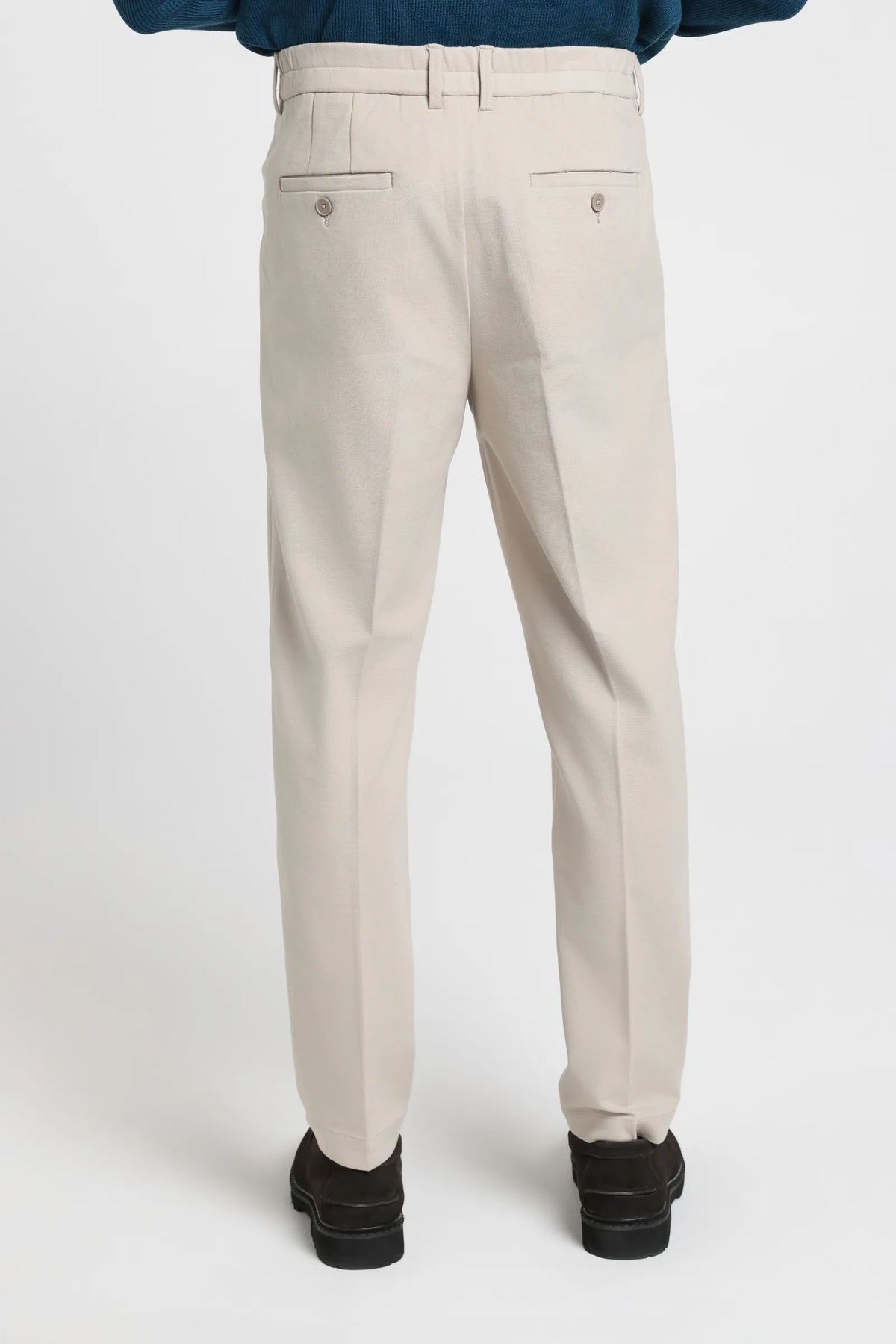 #colore_beige
