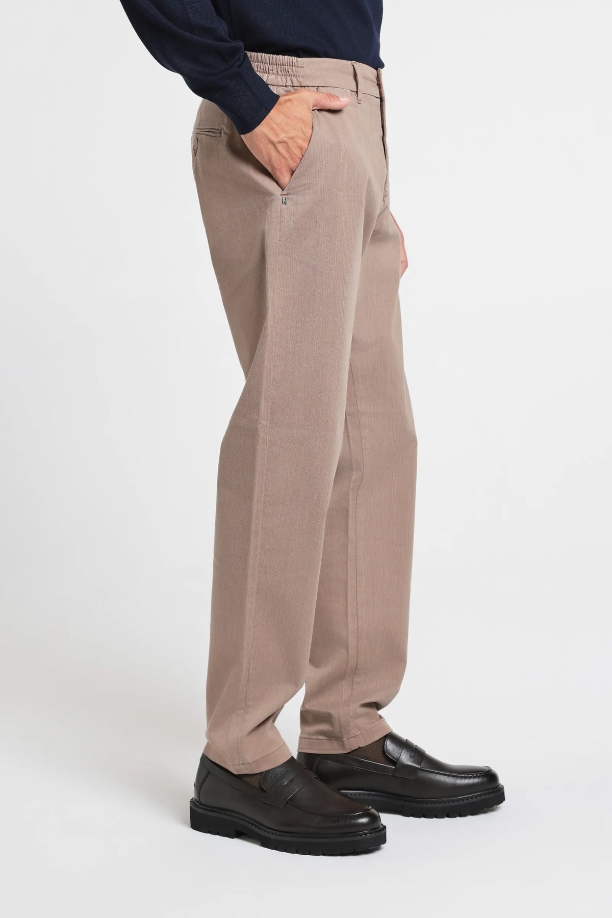 #colore_beige