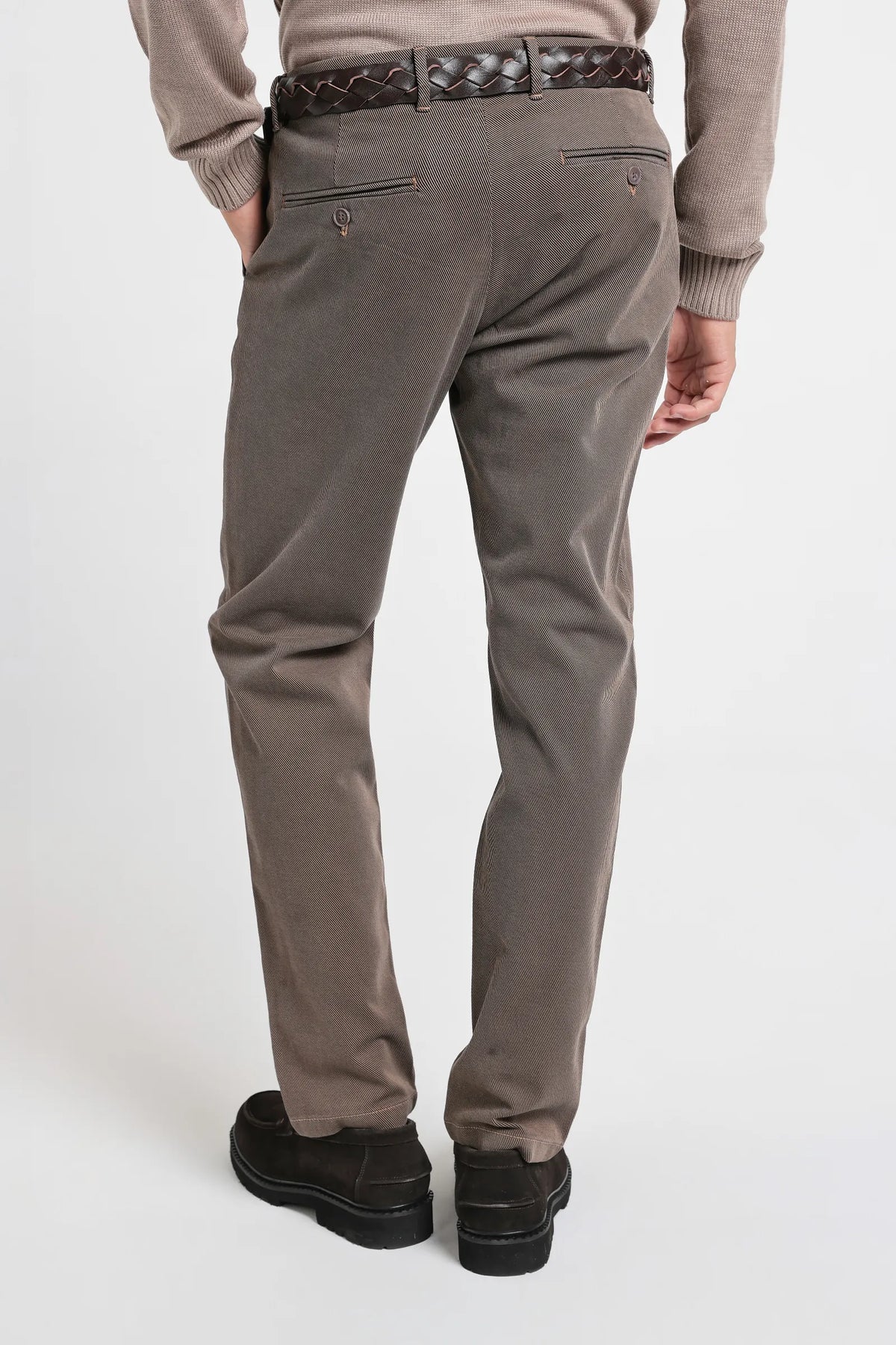 #colore_beige