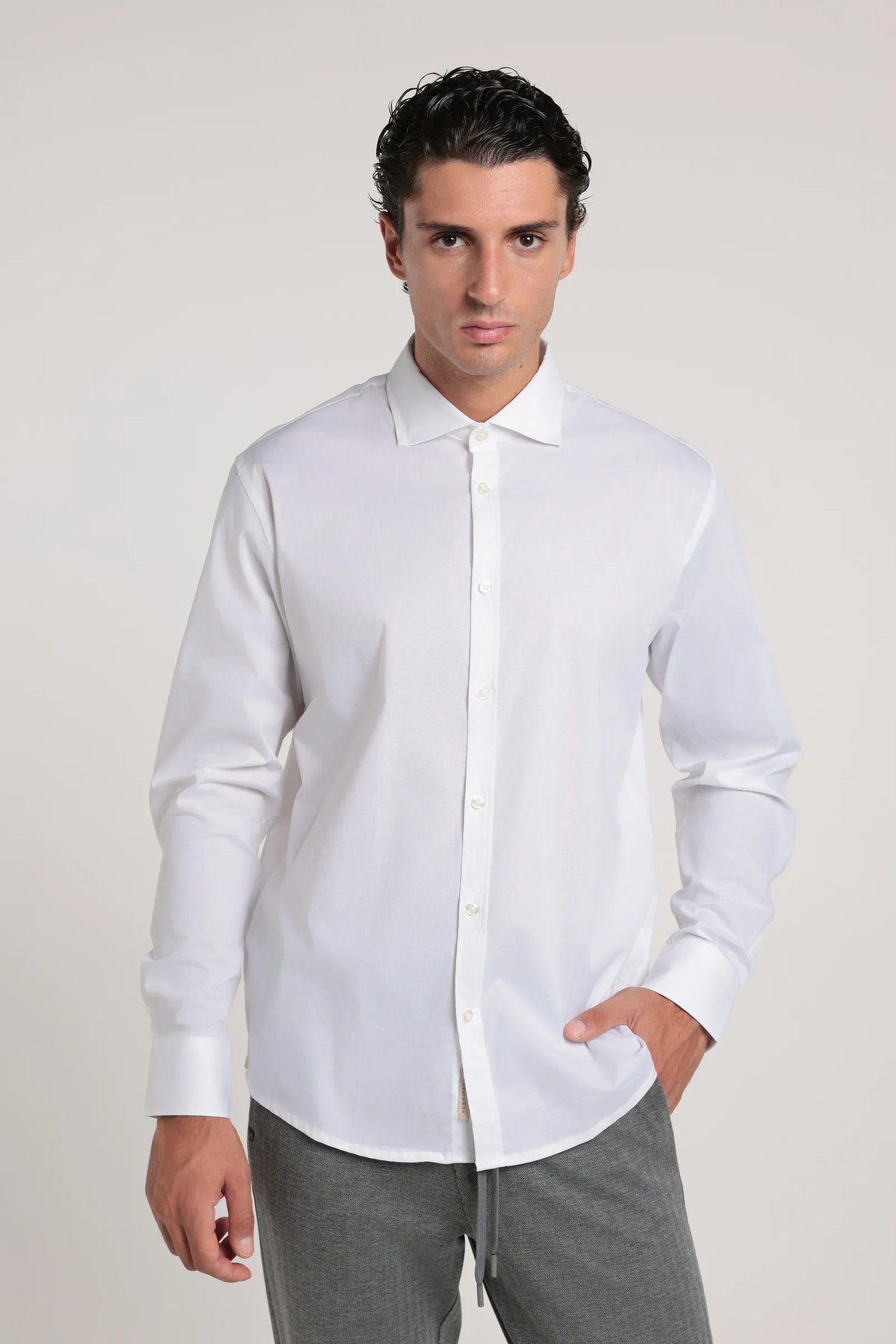 #colore_bianco